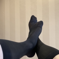 黑色素面与条纹