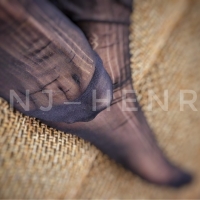 杭州丝袜单身狗……也就只能秀个丝袜脚了