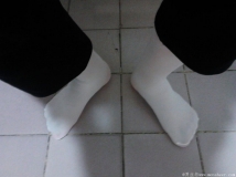 在楼下买的白对对袜