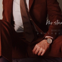 日丝正装儒雅摄影