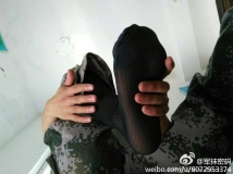 日式丝袜配迷彩服的诱惑