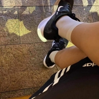 有深圳或者周边的丝袜同好么？