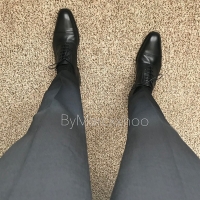 日丝骚奴穿透明内裤，太诱惑了