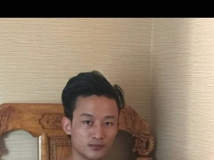 【露脸】穿短黑丝袜帅哥分享