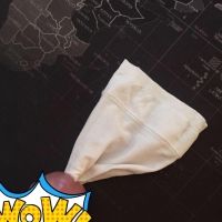 你们不要的丝袜会考虑让我这么废物利用下么？