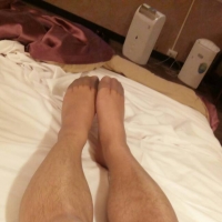 今天穿灰丝，喜欢吗？又段时间没发了！