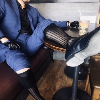 丝袜帅男暗黑天马座的图片分享