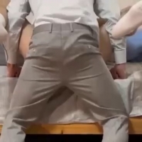 【在线】【国产】直男舅舅穿丝袜，看我怎么拿下你？